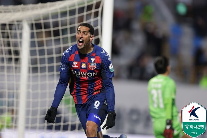 [서울=뉴시스] 프로축구 K리그1 수원FC 싸박. (사진=한국프로축구연맹 제공)