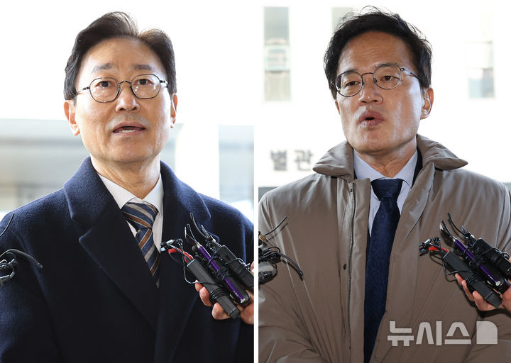 [서울=뉴시스] 최진석 기자 = 더불어민주당 박범계(왼쪽), 박주민 의원이 28일 서울 양천구 서울남부지방법원에서 열린 국회 패스트트랙(신속처리안건) 충돌 사건 관련 결심공판에 각각 출석하며 취재진의 질문에 답하고 있다. 2025.11.28. myjs@newsis.com