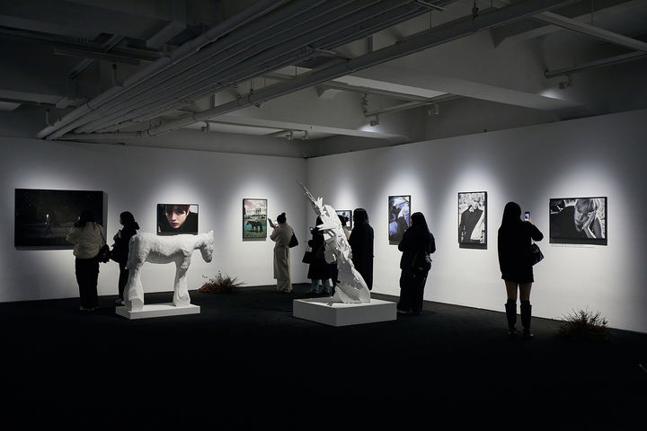 [서울=뉴시스] 라이즈 싱글 '페임' 발매 기념 일민미술관 전시회 현장. (사진 = SM엔터테인먼트 제공) 2025.11.30. photo@newsis.com *재판매 및 DB 금지