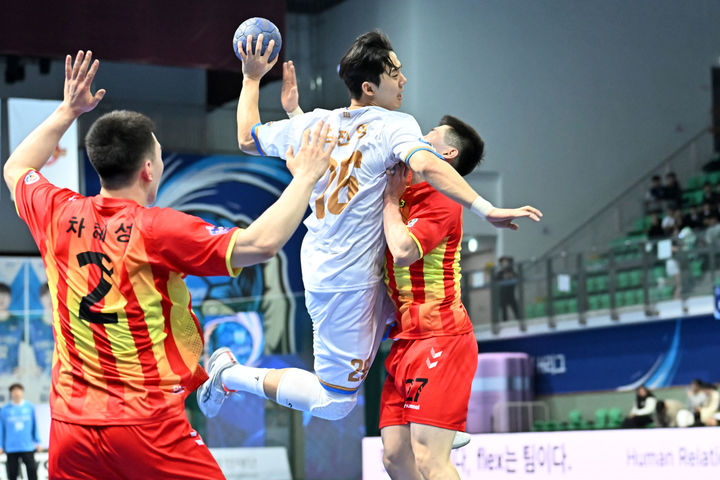 [서울=뉴시스] 핸드볼 인천도시공사의 김진영. (사진=한국핸드볼연맹 제공) *재판매 및 DB 금지