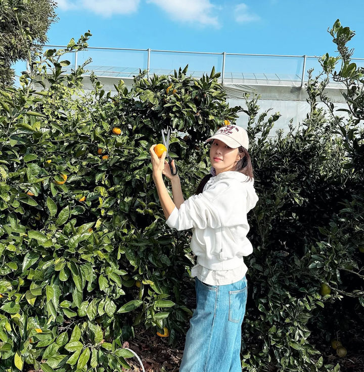 [서울=뉴시스] 배우 박한별. (사진=박한별 인스타그램 캡처) 2025.12.01. photo@newsis.com *재판매 및 DB 금지