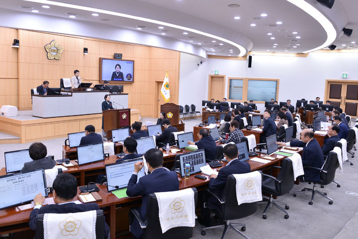 [여수=뉴시스] 여수시의회 본회의장. (사진=여수시의회 제공) 2025.12.01. photo@newsis.com *재판매 및 DB 금지