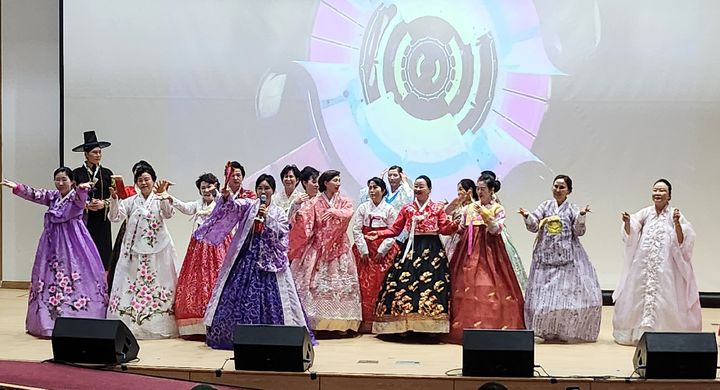 더밝은미래포럼·전국사회단체 연합중앙회 출범…“통합 시대 향해”