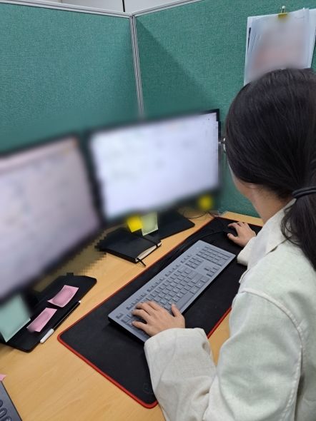 [서울=뉴시스]장애유형 맞춤형 특화일자리 참여자 이모씨. 2025.12.02. (사진=서울시 제공) *재판매 및 DB 금지