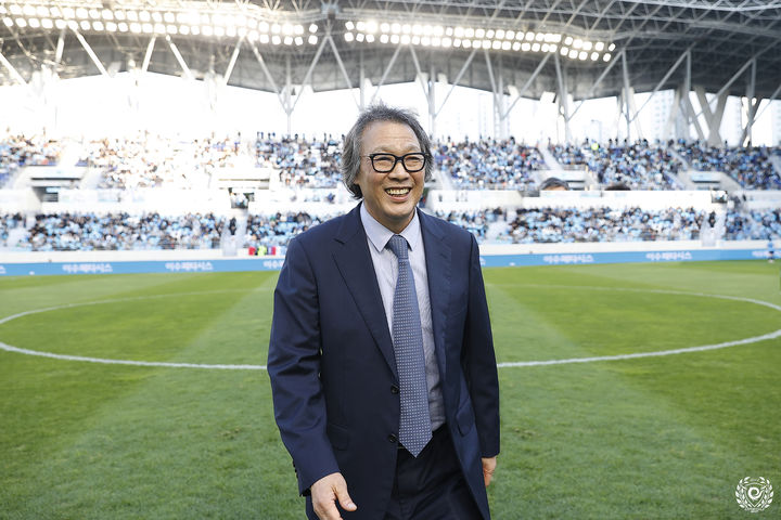 [서울=뉴시스] 프로축구 K리그1 대구FC의 조광래 대표이사. (사진=대구FC 제공) *재판매 및 DB 금지