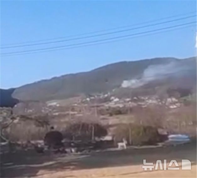 [인천=뉴시스] 인천 강화군 선원면 산불. (사진=산림청 제공) 2025.12.02. photo@newsis.com