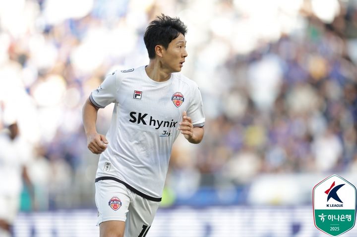 [서울=뉴시스] 프로축구 K리그1 제주SK 남태희. (사진=한국프로축구연맹 제공) *재판매 및 DB 금지