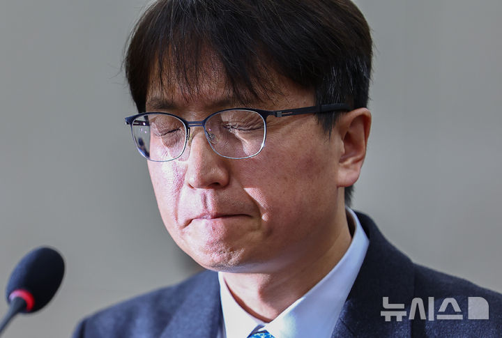 [서울=뉴시스] 김명년 기자 = 박대준 쿠팡 대표이사가 2일 오전 서울 여의도 국회에서 열린 과학기술정보방송통신위원회 전체회의에 출석해 있다. 2025.12.02. kmn@newsis.com