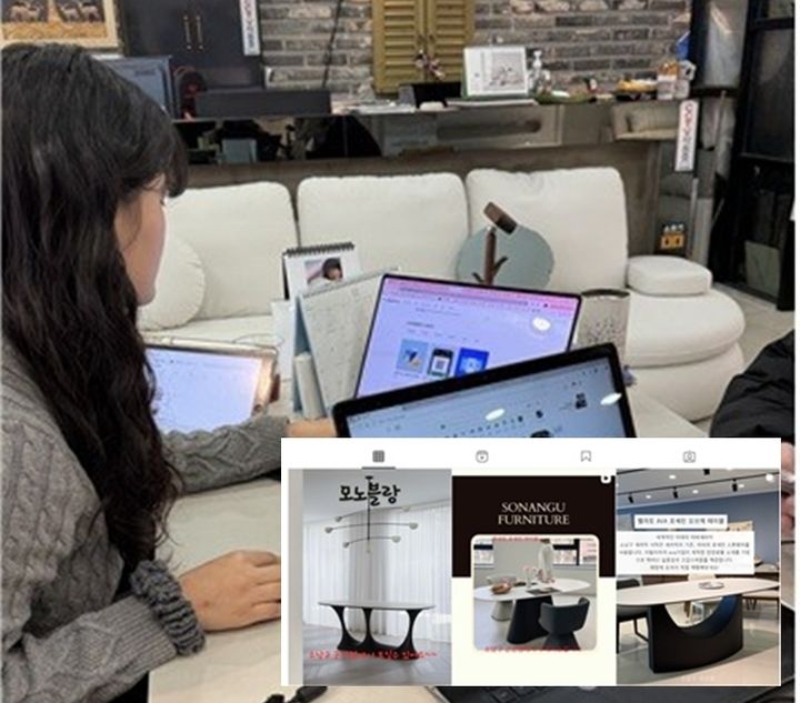  [군산=뉴시스] 군산대학교 인사이트 프로그램 동아리 '군산 버스 빵빵이'가 지역 소상공인을 위해 맞춤형 디지털 교육을 프로그램을 짜고 있다. (사진=군산대 제공) 2025.12.03. photo@newsis.com *재판매 및 DB 금지