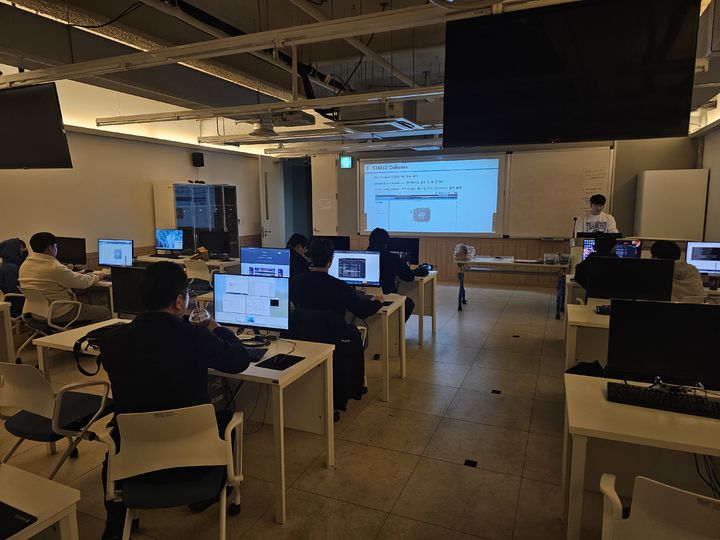 [대전=뉴시스] 대전대학교 RISE(지역혁신중심대학지원체계) 사업단 교육 모습. (사진=대전대 제공) 2025.12.03. photo@newsis.com *재판매 및 DB 금지