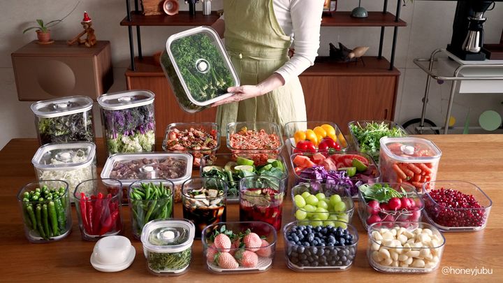 [서울=뉴시스] 마에스트로 진공용기. (사진=락앤락 제공) 2025.12.03. photo@newsis.com *재판매 및 DB 금지