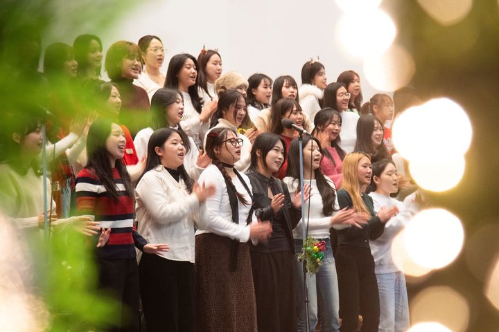 [서울=뉴시스] 지난해 열린 '이화가족 성탄예배'의 모습. (사진=이화여대 제공) 2025.12.03. photo@newsis.com *재판매 및 DB 금지