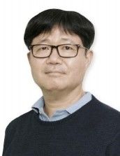 [대전=뉴시스] 충남대 심리학과 전우영 교수. (사진=충남대 제공) 2025.12.03. photo@newsis.com *재판매 및 DB 금지