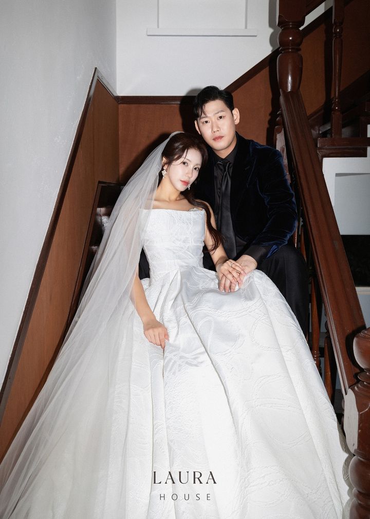 [서울=뉴시스] 프로야구 한화 이글스의 하주석이 치어리더 김연정씨와 결혼한다. (사진 = 한화 이글스 제공) *재판매 및 DB 금지