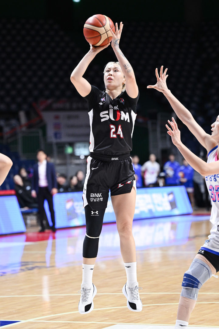 [서울=뉴시스] 여자프로눙구 부산 BNK 김소니아. (사진=WKBL 제공) *재판매 및 DB 금지