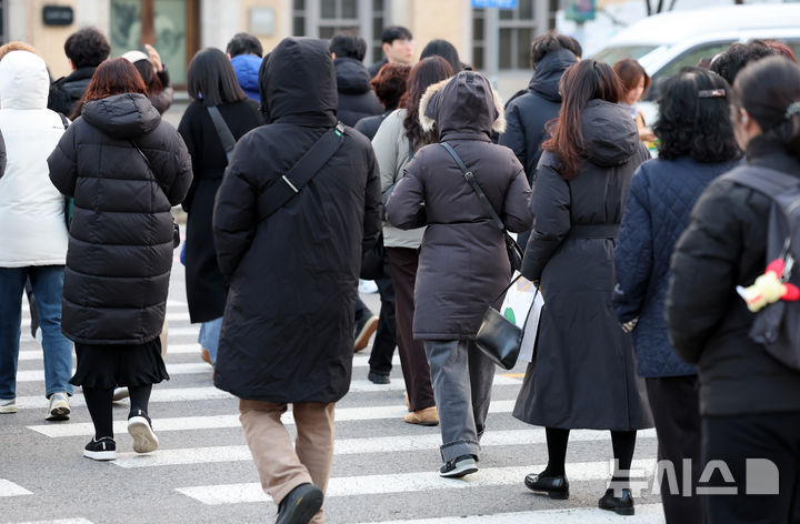 충남권 아침 영하 10도 내외 추위…한때 비·눈 예보