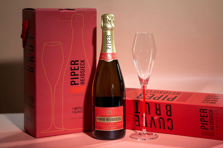 [서울=뉴시스] 아영FBC가 선보인 파이퍼하이직 글라스패키지.(사진=아영FBC 제공) *재판매 및 DB 금지