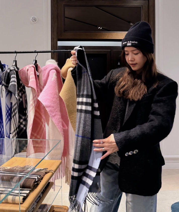 [서울=뉴시스] 배우 채정안. (사진=채정안 인스타그램 캡처) 2025.12.04. photo@newsis.com *재판매 및 DB 금지