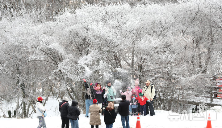 제주, 오후부터 차차 흐려져…낮 최고 11~12도