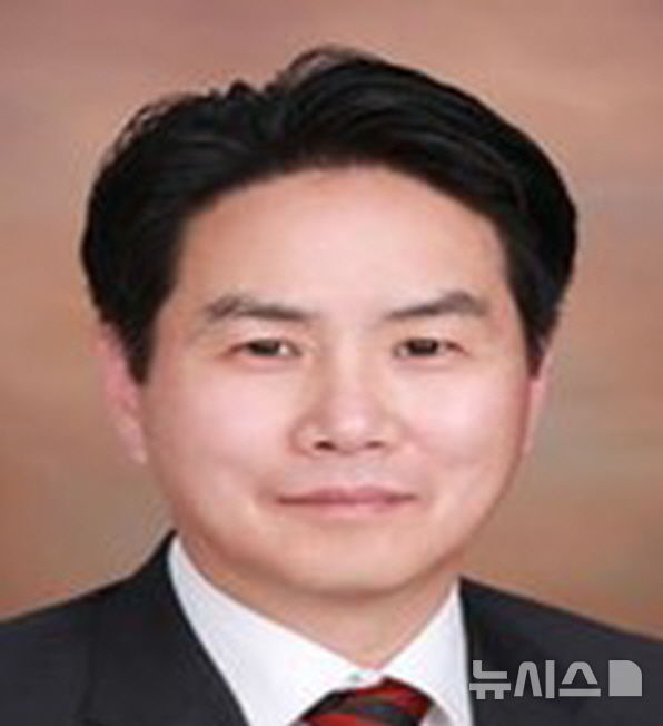 [서울=뉴시스]신한자산운용 이석원 신임 사장 후보. (사진=신한금융 제공). 2025.12.05. photo@newsis.com 