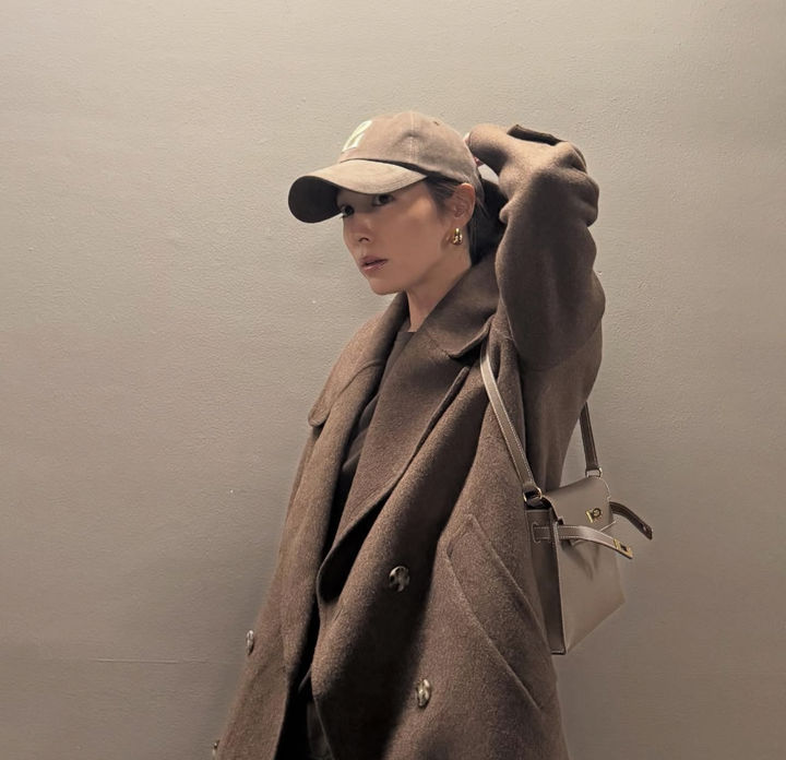 [서울=뉴시스] 배우 이민정. (사진=이민정 인스타그램 캡처) 2025.12.05. photo@newsis.com *재판매 및 DB 금지