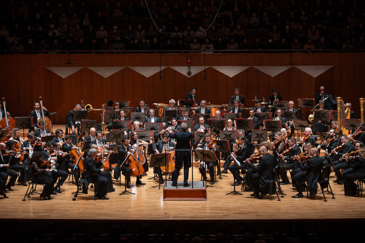 [서울=뉴시스] 지난 4일 서울 서초구 예술의전당에서 열린 '다니엘 하딩 & 산타 체칠리아 오케스트라' 공연. (사진=빈체로 제공 ⓒWON HEE LEE) 2025.12.05. photo@newsis.com *재판매 및 DB 금지