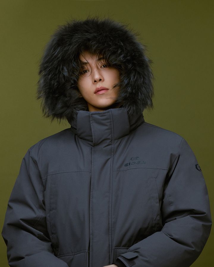 [서울=뉴시스] 아이더 필드 다운. (사진=아이더 제공)  *재판매 및 DB 금지