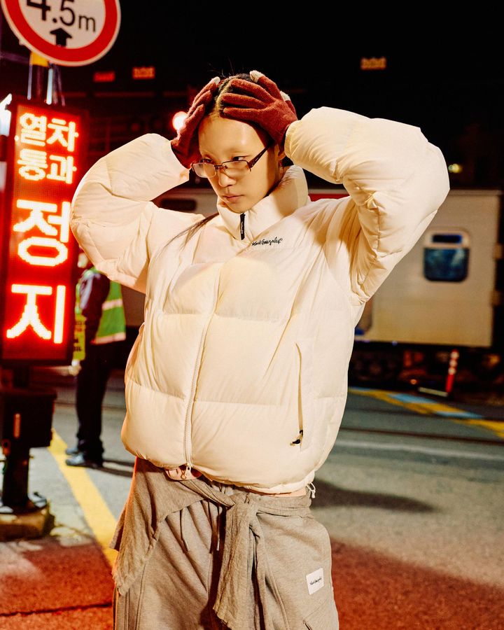 [서울=뉴시스] 마크곤잘레스 겨울 헤비 아우터 스타일링. (사진=마크곤잘레스 제공)  *재판매 및 DB 금지