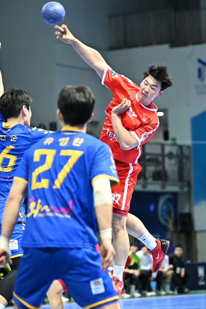 [서울=뉴시스] 핸드볼 SK호크스의 박광순. (사진=한국핸드볼연맹 제공) *재판매 및 DB 금지