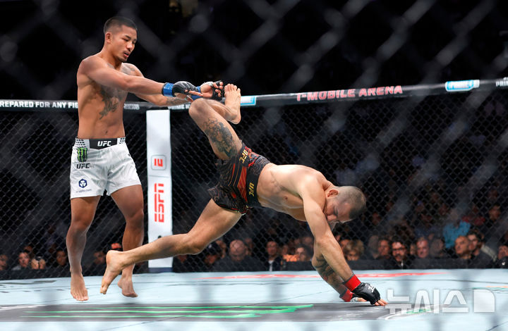 [라스베이거스=AP/뉴시스] UFC 조슈아 반. 2025.12.06.