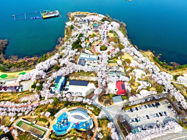 [합천=뉴시스]문화체육관광부 주관 '2026년 열린관광지 조성사업' 공모에 선정된 경남 합천군 회양관광지 전경.(사진=경남도 제공) 2025.12.08. photo@newsis.com