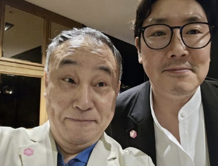 [서울=뉴시스] 코미디언 서승만, 배우 조진웅. (사진=서승만 페이스북) 2025.12.08. photo@newsis.com *재판매 및 DB 금지