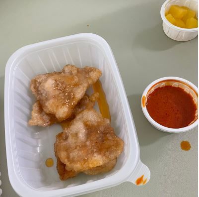 꿔바로우 양이 지나치게 적었다는 한 이용자의 불만 글이 온라인에 공유되며 공감을 얻고 있다.2025.12.08.(사진=온라인 커뮤니티 게시글 사진 캡처) *재판매 및 DB 금지