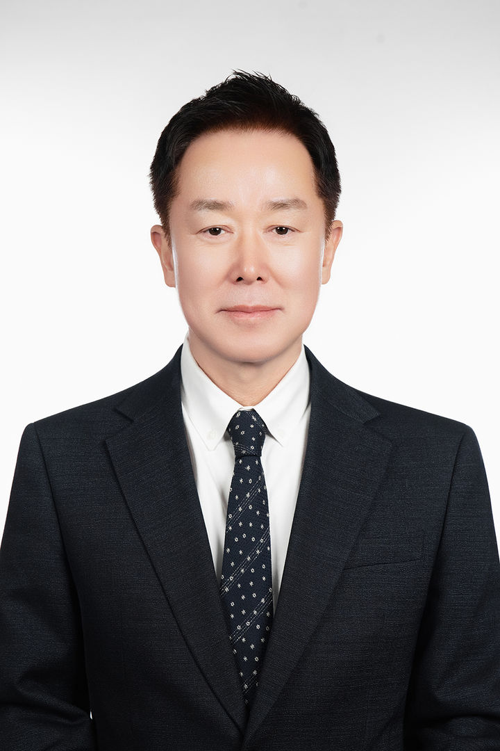 [서울=뉴시스] 장인섭 하이트진로 신임 대표이사 부사장.(사진=하이트진로 제공) *재판매 및 DB 금지