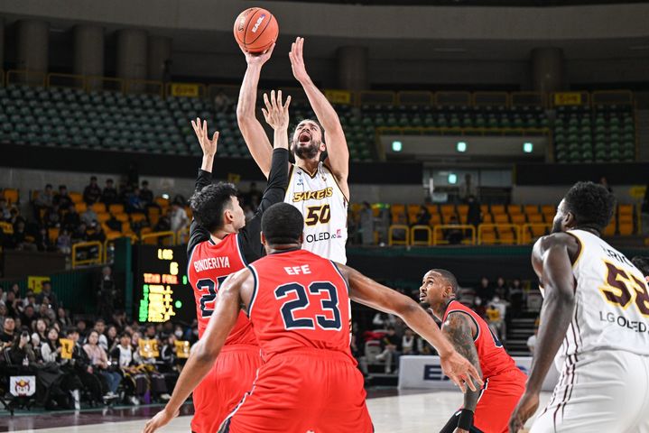 [서울=뉴시스] 프로농구 창원 LG의 아셈 마레이. (사진=EASL 제공) *재판매 및 DB 금지