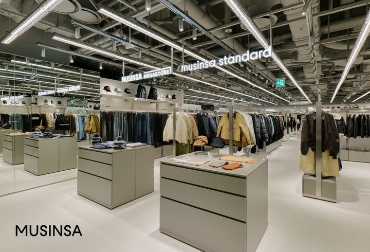 [서울=뉴시스] 무신사 메가스토어 용산 매장 내부. (사진=무신사 제공) *재판매 및 DB 금지