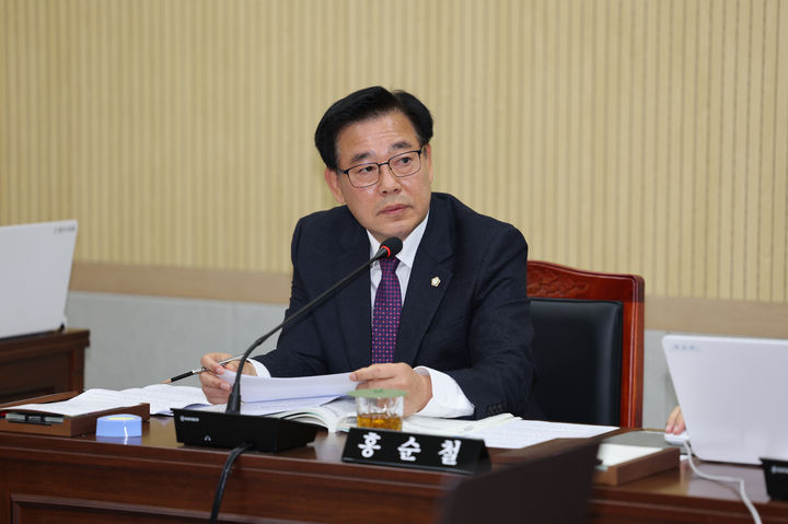 [청주=뉴시스] 홍순철 청주시의원. photo@newsis.com *재판매 및 DB 금지