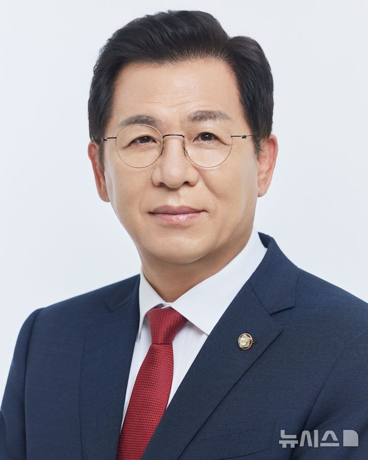 [포항=뉴시스] 송종욱 기자 = 이상휘 국회의원. 2025.12.10. photo@newsis.com