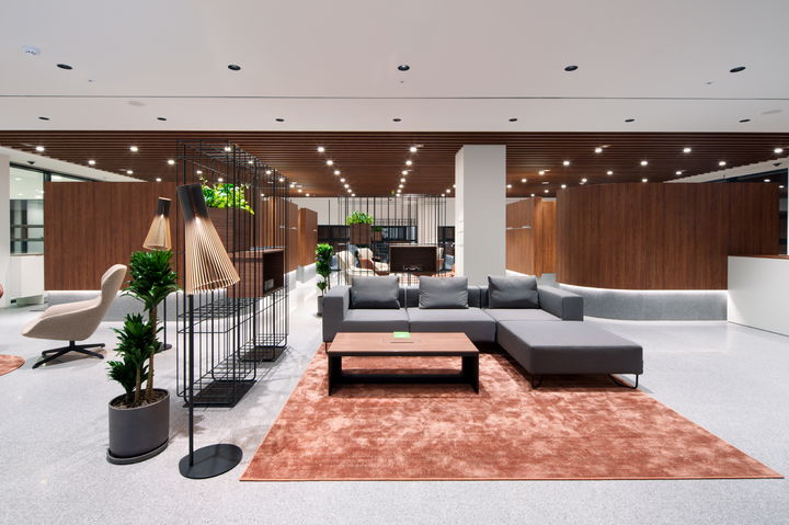 [서울=뉴시스] 서울 성동구에 있는 '포르쉐 서비스 센터 성수' 고객 라운지 모습. (사진=포르쉐코리아 제공) 2025.12.11 photo@newsis.com *재판매 및 DB 금지