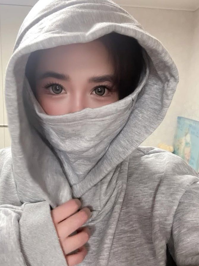 [서울=뉴시스] 박봄. (사진=박봄 인스타그램 캡처) 2025.12.09. photo@newsis.com  *재판매 및 DB 금지