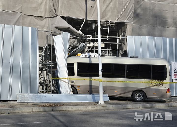 [청주=뉴시스] 사고 현장 (사진= 독자 제공) 2025.12.12. photo@newsis.com *재판매 및 DB 금지