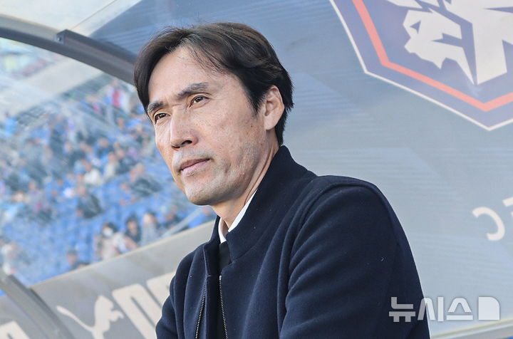 [청주=뉴시스] 김길식 충북청주FC 감독 (사진=충북청주FC 제공)
