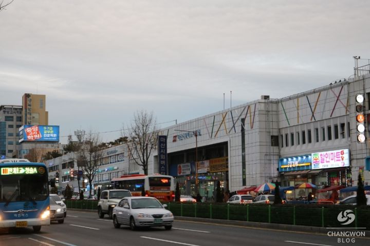 [창원=뉴시스] 강경국 기자 = 경남 창원시 마산회원구 마산시외버스터미널 전경. (사진=창원시 공식 블로그 갈무리). 2025.12.12. photo@newsis.com *재판매 및 DB 금지