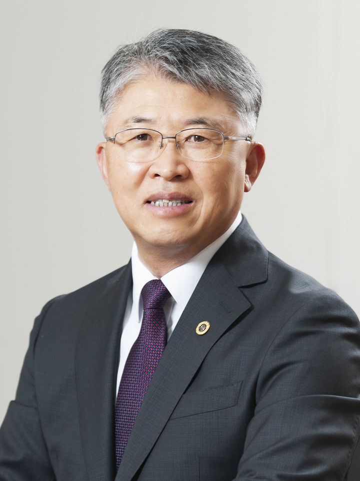 [수원=뉴시스] 최기주 아주대학교 총장. (사진=아주대 제공) 2025.12.12. photo@newsis.com *재판매 및 DB 금지