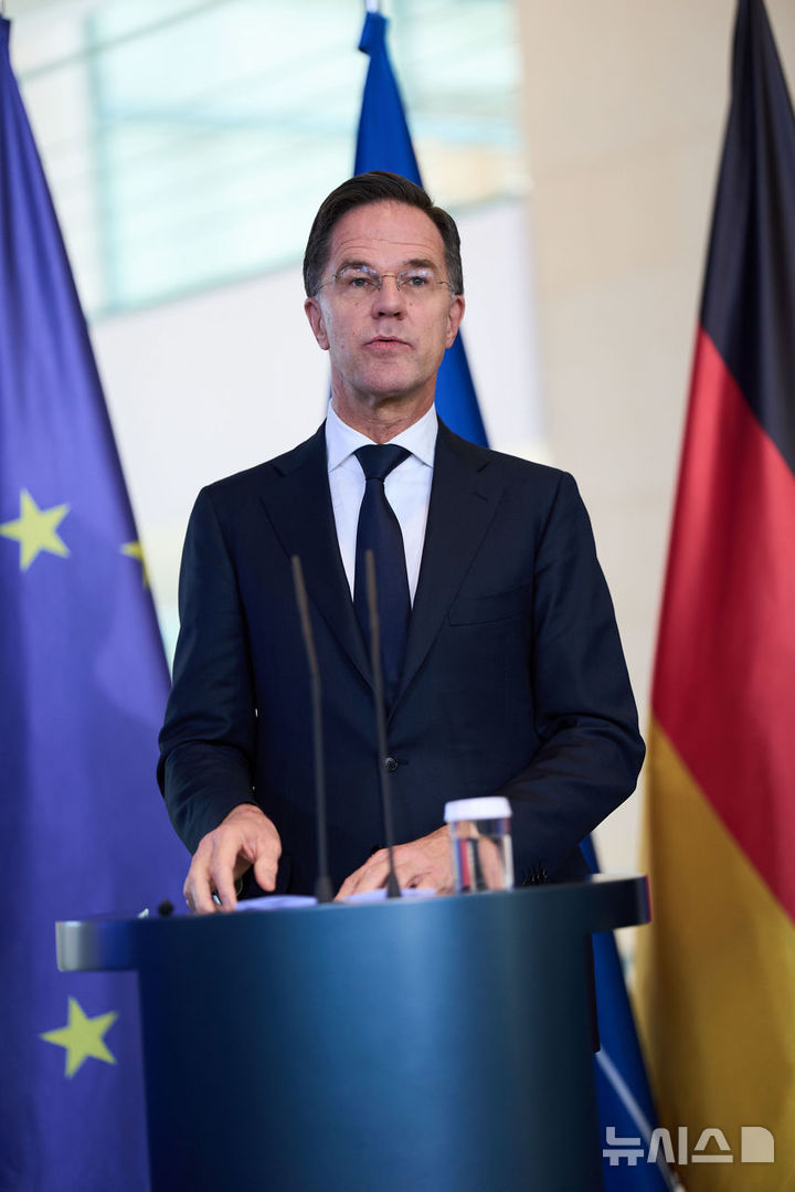 나토 사무총장 "미국 없이 유럽 방위? 불가능한 꿈"…EU에 경고