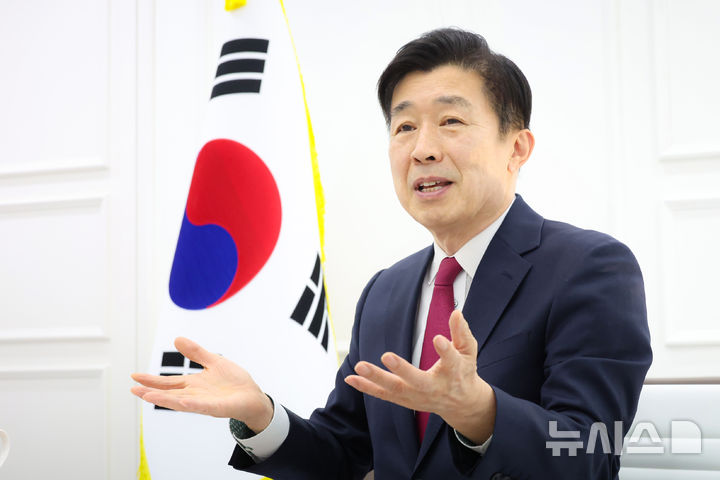 전성수 서초구청장, '2026 대한민국 유권자 대상' 수상