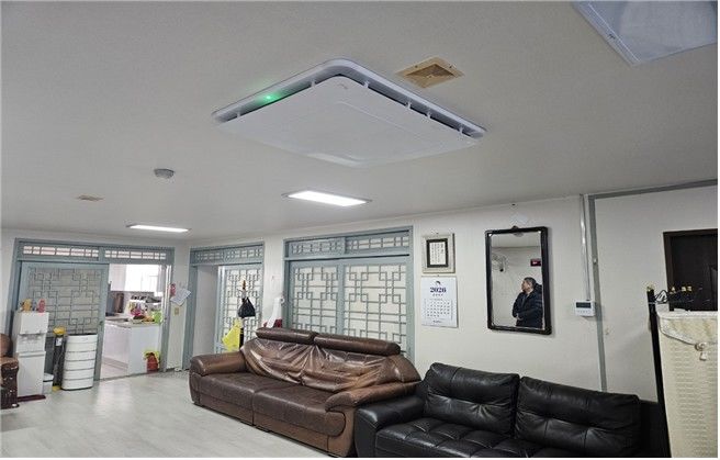 [부산=뉴시스] 열회수형 환기장치 설치완료 모습(금곡3단지경로당). (사진=부산시 제공) 2025.12.14. photo@newsis.com *재판매 및 DB 금지