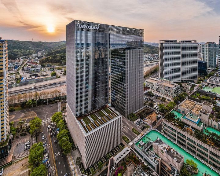 분당두산타워 전경. (사진=코람코자산운용 제공) photo@newsis.com *재판매 및 DB 금지