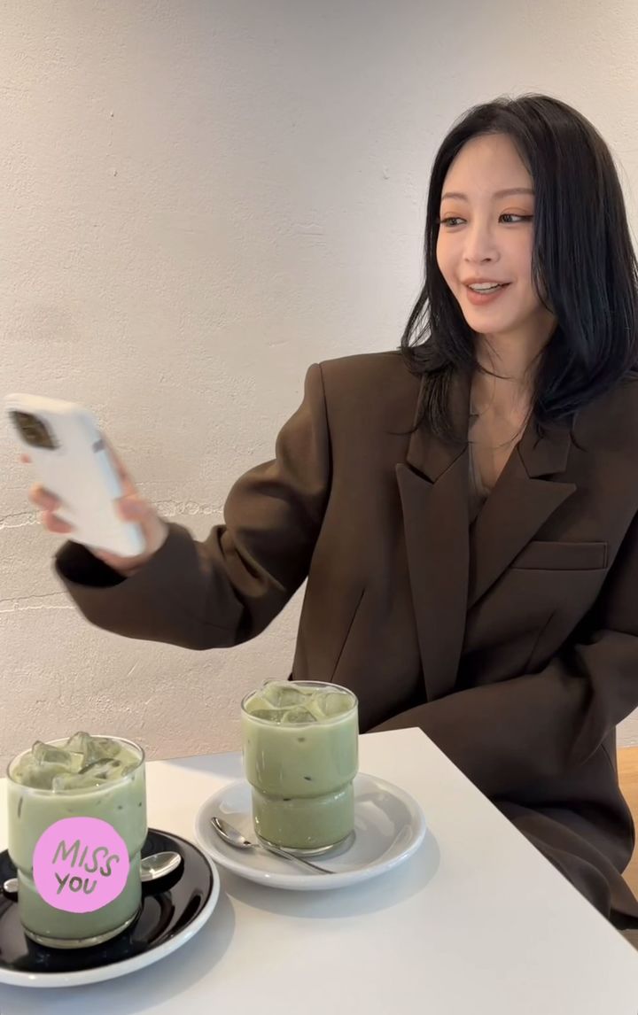 [서울=뉴시스] 배우 한예슬. (사진=한예슬 인스타그램 캡처) 2025.12.15. photo@newsis.com *재판매 및 DB 금지