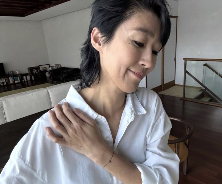 [서울=뉴시스] 모델 겸 방송인 홍진경. (사진=홍진경 인스타그램 캡처) 2025.12.15. photo@newsis.com *재판매 및 DB 금지